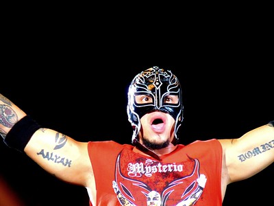 How tall is Rey Mysterio